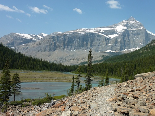 Berg Lake Berg Lake