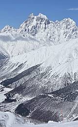 Dvojvrcholov� U�ba