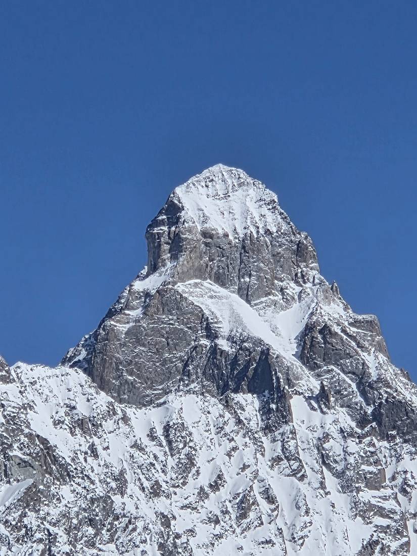 Kliknut�m zav�ete okno.